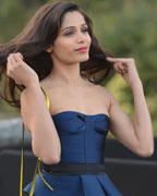 Freida Pinto